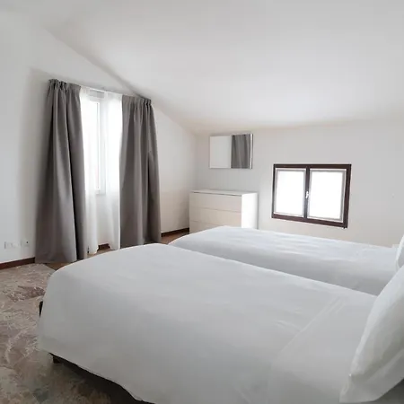 Апартаменты Residenza Corso Palladio 159 Виченца