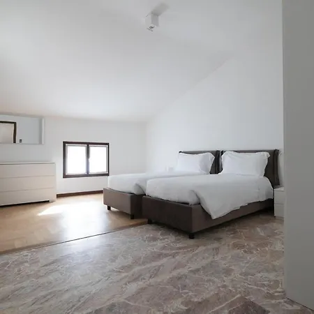 Residenza Corso Palladio 159 * Vicenza