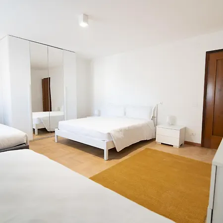 Residenza Corso Palladio 159 Apartment *