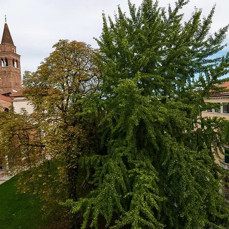 Residenza Corso Palladio 159 아파트 *